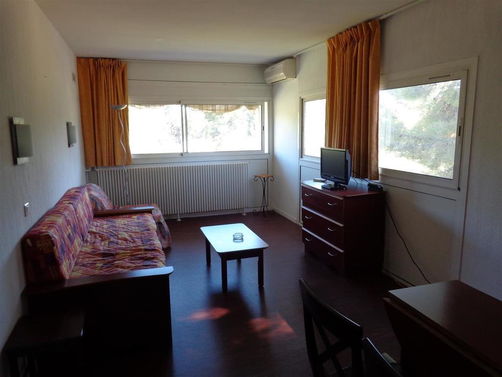 Le Domaine Des Oliviers Apartamento Saint-Cyr-sur-Mer Quarto foto