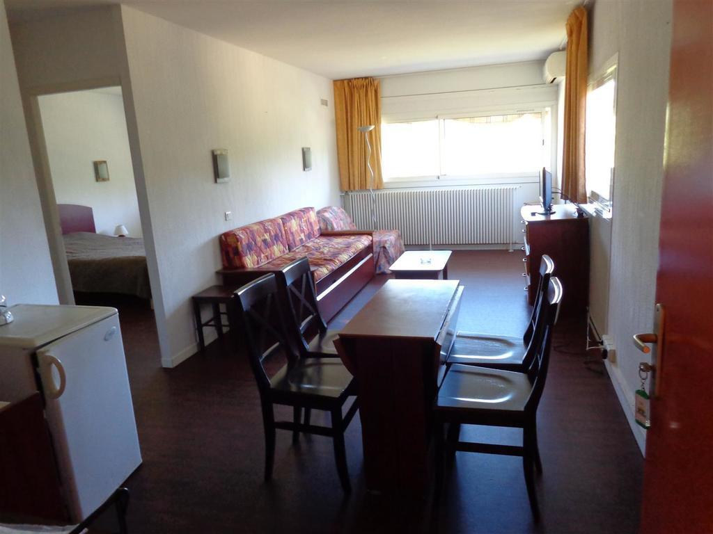 Le Domaine Des Oliviers Apartamento Saint-Cyr-sur-Mer Quarto foto