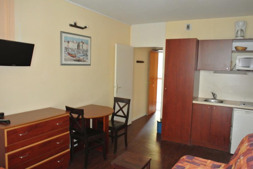Le Domaine Des Oliviers Apartamento Saint-Cyr-sur-Mer Quarto foto