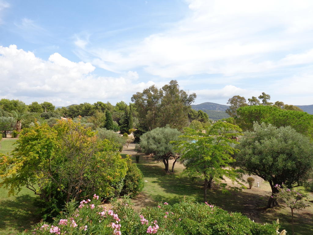 Le Domaine Des Oliviers Apartamento Saint-Cyr-sur-Mer Exterior foto