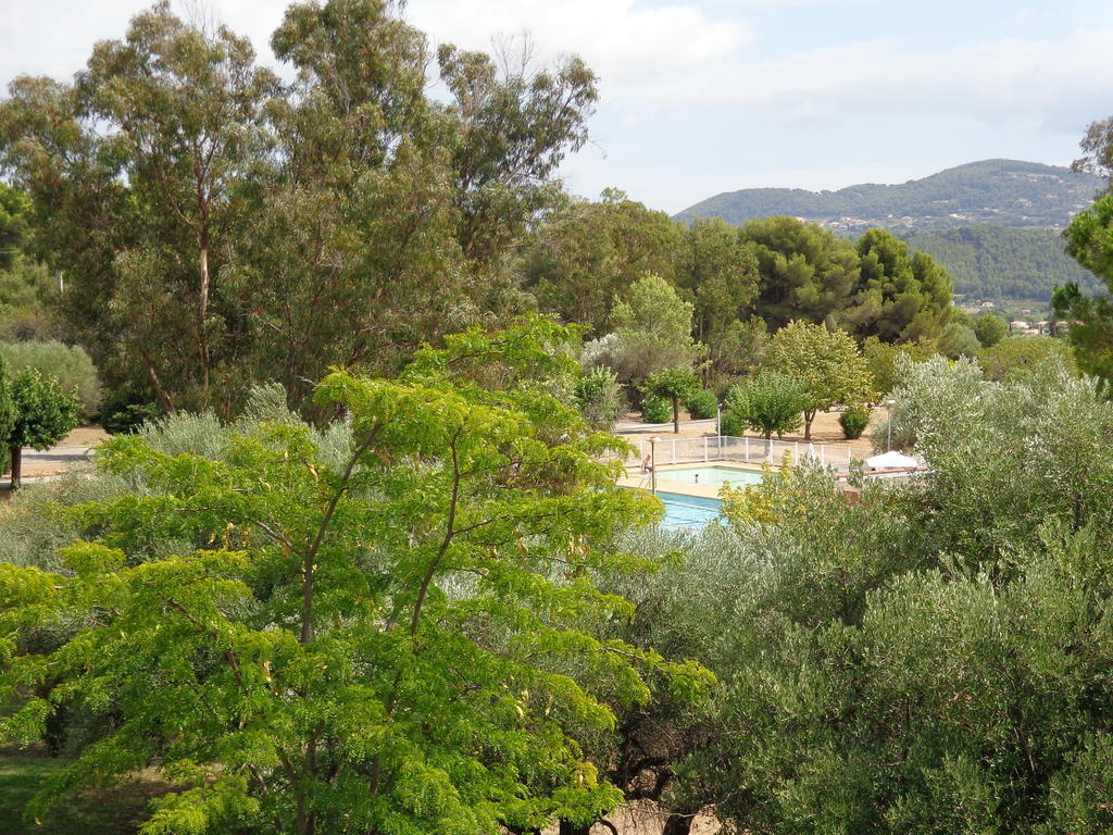 Le Domaine Des Oliviers Apartamento Saint-Cyr-sur-Mer Exterior foto